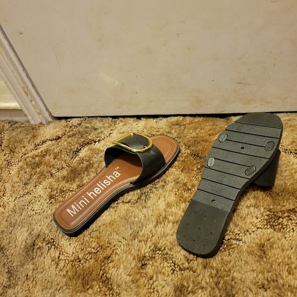 Sandals - Picture 2 of 2